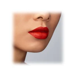 Giorgio Armani - Lip Magnet Liquid Lipstick - Long Lasting Matte Liquid Lipstick in a Sophisticated Range of Reds - Avvenice