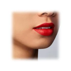 Giorgio Armani - Lip Magnet Liquid Lipstick - Long Lasting Matte Liquid Lipstick in a Sophisticated Range of Reds - Avvenice