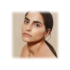 Giorgio Armani - Neo Nude True-to-Skin Natural Illuminating Foundation - A Light Foundation with a Natural Finish - Luxury - Avvenice