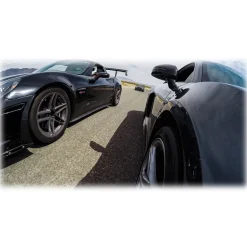 GoPro - Suction Cup - Attach your GoPro to Cars, Boats, Motorcycles and More - GoPro Accessories - Avvenice