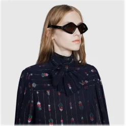 Gucci - Sunglasses with Diamond Frame - Glossy Black - Gucci Eyewear - Avvenice