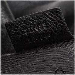 Gucci Vintage - Leather Crest Chain Messenger Bag - Black - Leather Handbag - Luxury High Quality - Avvenice