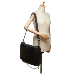 Gucci Vintage - Leather Crest Chain Messenger Bag - Black - Leather Handbag - Luxury High Quality - Avvenice