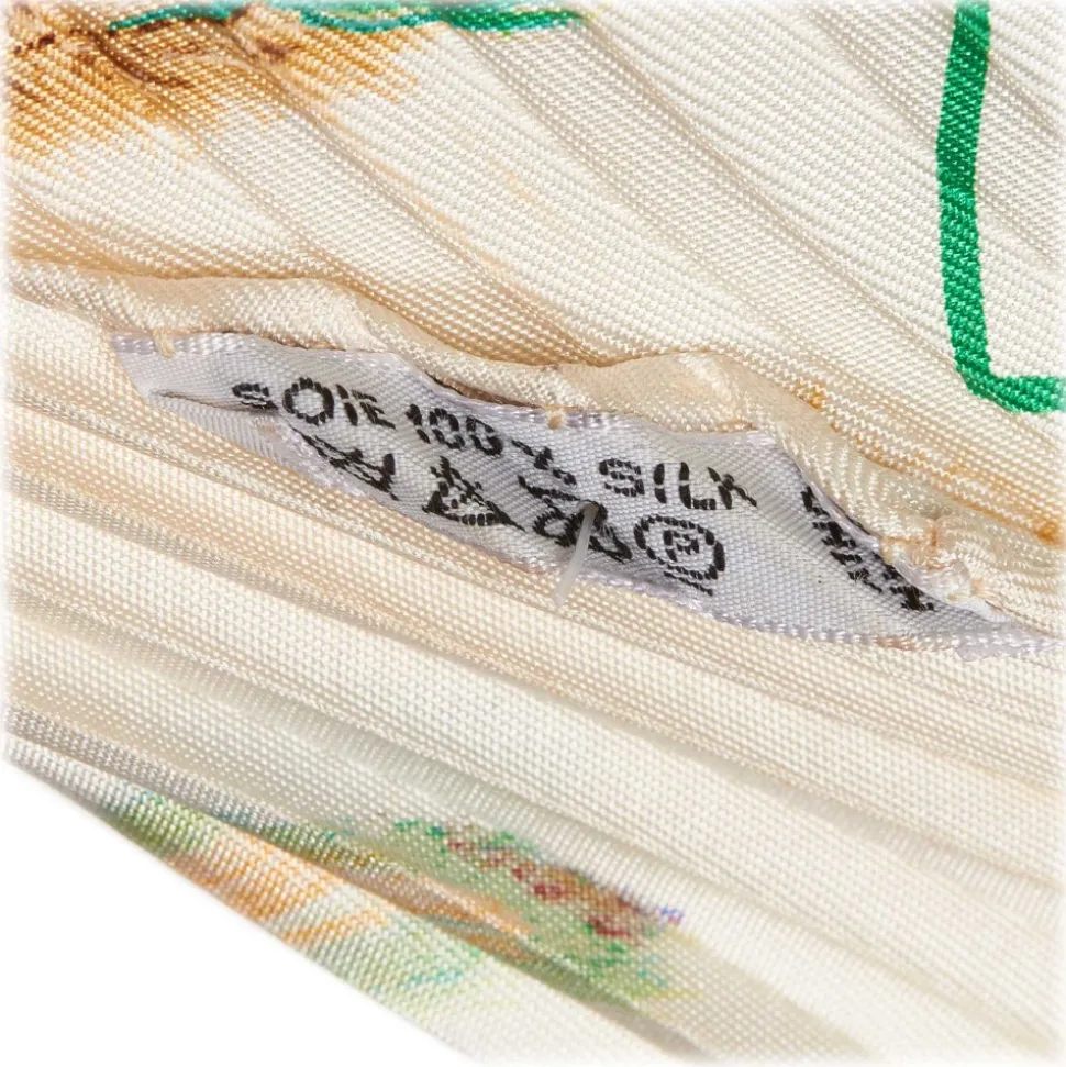 Hermès Vintage - Les Plumes Silk Scarf - White Multi - Silk Foulard - Luxury High Quality - Avvenice