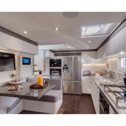 JupitAir Yachting Monaco - Joy - Lagoon - 23 m - Private Exclusive Luxury Yacht - Avvenice