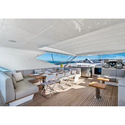 JupitAir Yachting Monaco - Pops - Sunseeker - 35 m - Private Exclusive Luxury Yacht - Avvenice