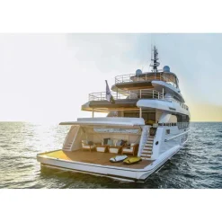 JupitAir Yachting Monaco - Rocket One - Gulf Craft - 37 m - Private Exclusive Luxury Yacht - Avvenice