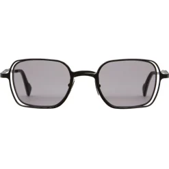 Kuboraum - Mask H22 - Black - H22 BB - Sunglasses - Kuboraum Eyewear - Avvenice