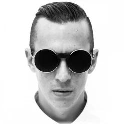 Kuboraum - Mask Z2 - Tortoise - Z2 TS - Sunglasses - Kuboraum Eyewear - Avvenice