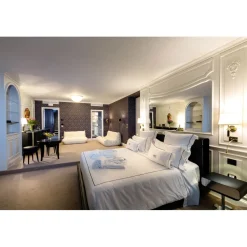 La Speranzina - Gourmet Night - Suite Deluxe Kendra - 2 Days 1 Night - Garda Lake - Veneto Italy - Exclusive Luxury - Avvenice