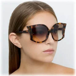 Linda Farrow - 595 C4 Oversized Sunglasses - Tortoiseshell - Linda Farrow Eyewear - Avvenice