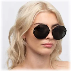 Linda Farrow - 901 C1 Oversized Sunglasses - Black - Linda Farrow Eyewear - Avvenice