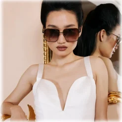 Linda Farrow - Andoa Squared Sunglasses in Black - LFL1254C1SUN - Linda Farrow Eyewear - Avvenice