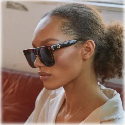 Linda Farrow - Carolina Flat Top Sunglasses in Tortoiseshell - LFL1250C2SUN - Linda Farrow Eyewear - Avvenice