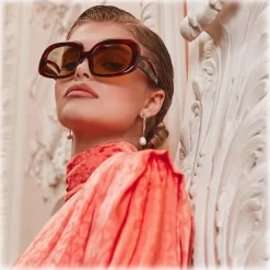 Linda Farrow - Lea Oversized Sunglasses in Horn - LFL1289C3SUN - Linda Farrow Eyewear - Avvenice