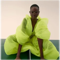 Linda Farrow - Song Cat Eye Optical Frame in Yellow Gold - LFL1445C4OPT - Linda Farrow Eyewear - Avvenice