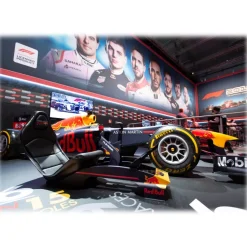 Logitech - G923 - Trueforce Sim Racing Wheel - PC - PS - XBOX - Real Simulation - Gaming - Play Station - PS5 - Avvenice