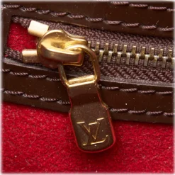 Louis Vuitton Vintage - Damier Ebene Hampstead MM Bag - Brown - Damier Canvas and Leather Handbag - Luxury High Quality - Avvenice