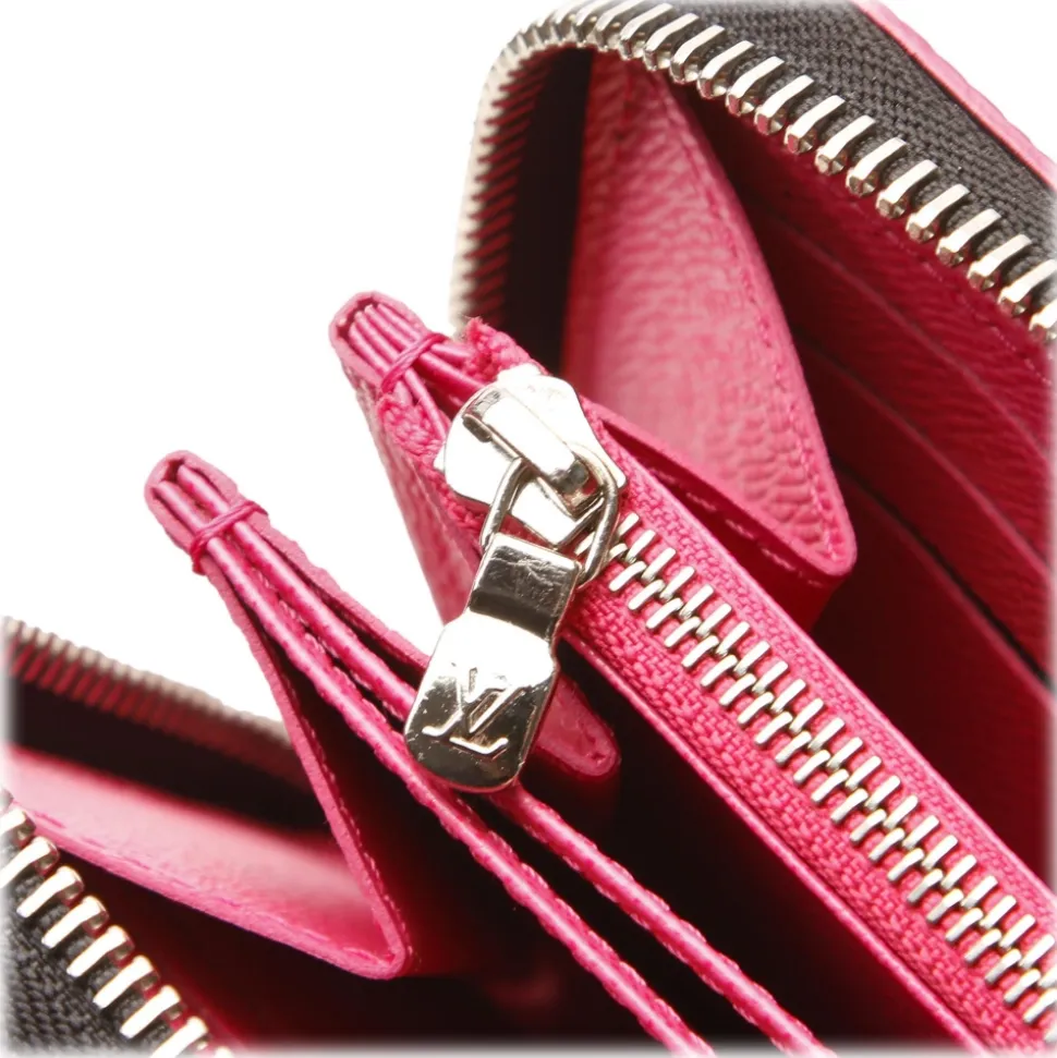 Louis Vuitton Vintage - Epi Zippy Wallet - Black - Leather and Epi Leather Wallet - Luxury High Quality - Avvenice