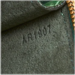 Louis Vuitton Vintage - Epi Pochette Accessoires Bag - Green - Leather and Epi Leather Handbag - Luxury High Quality - Avvenice