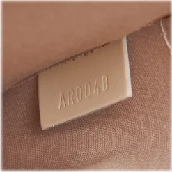 Louis Vuitton Vintage - Epi Madeleine PM Bag - White - Leather and Epi Leather Handbag - Luxury High Quality - Avvenice