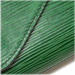 Louis Vuitton Vintage - Epi Art Deco Clutch Bag - Green - Leather and Epi Leather Handbag - Luxury High Quality - Avvenice