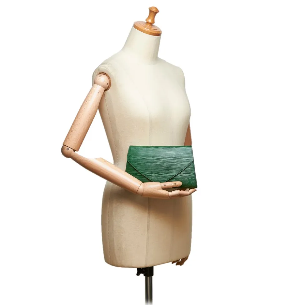 Louis Vuitton Vintage - Epi Art Deco Clutch Bag - Green - Leather and Epi Leather Handbag - Luxury High Quality - Avvenice