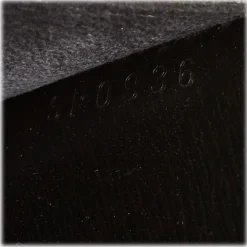 Louis Vuitton Vintage - Epi Cluny Bag - Black - Leather and Epi Leather Handbag - Luxury High Quality - Avvenice