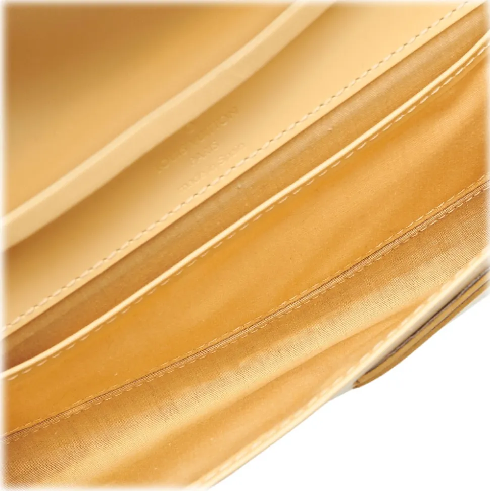 Louis Vuitton Vintage - Epi Honfleur Bag - Cream - Leather and Epi Leather Handbag - Luxury High Quality - Avvenice