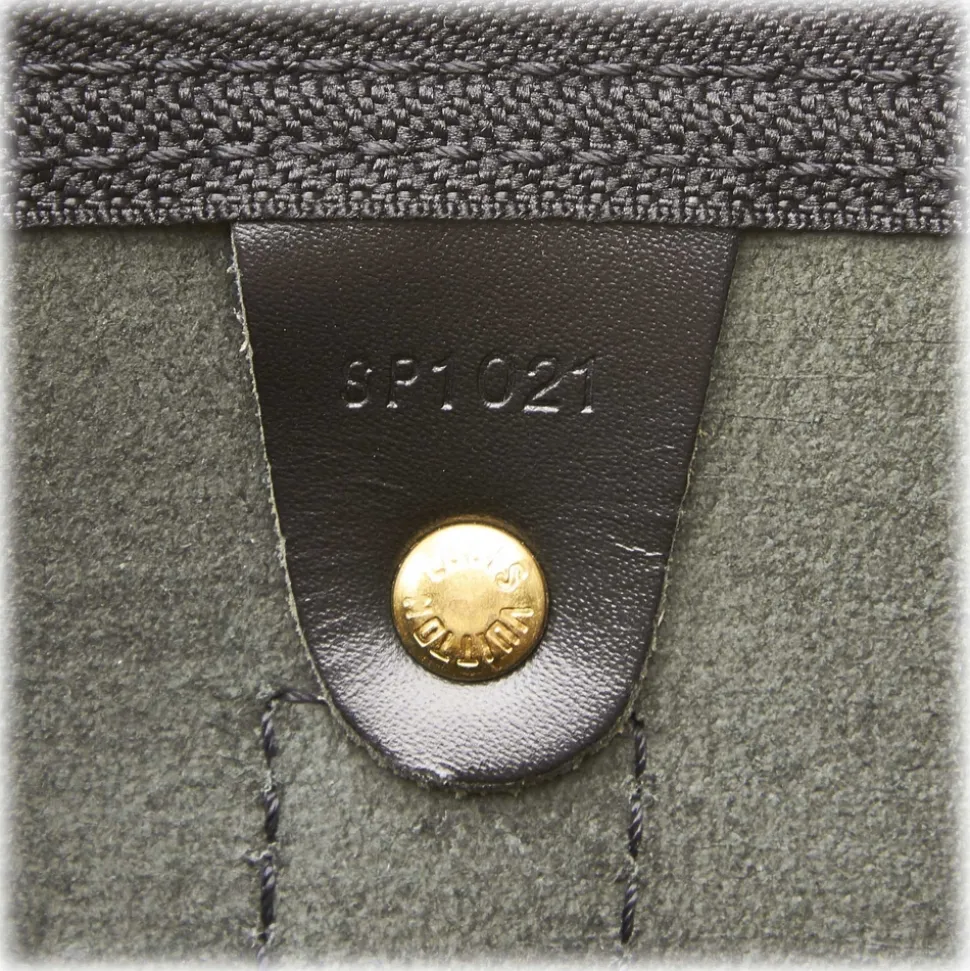 Louis Vuitton Vintage - Epi Keepall 55 Bag - Black - Leather and Epi Leather Handbag - Luxury High Quality - Avvenice