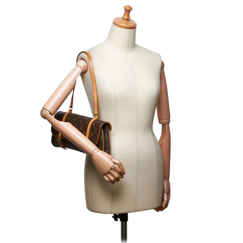 Louis Vuitton Vintage - Monogram Marelle Bag - Brown - Monogram Leather Handbag - Luxury High Quality - Avvenice