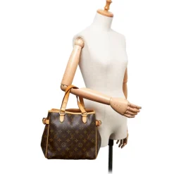 Louis Vuitton Vintage - Monogram Batignolles Vertical Bag - Brown - Canvas and Leather Handbag - Luxury High Quality - Avvenice