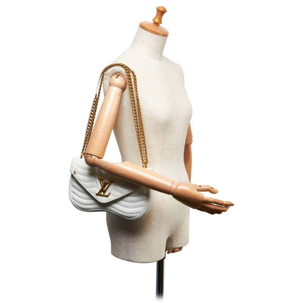 Louis Vuitton Vintage - New Wave Chain Bag MM - White - Leather and Metal Handbag - Luxury High Quality - Avvenice