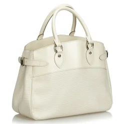 Louis Vuitton Vintage - Passy PM Bag - White Ivory - Leather and Epi Leather Handbag - Luxury High Quality - Avvenice