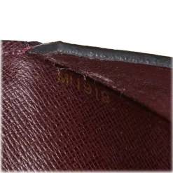 Louis Vuitton Vintage - Taiga Document Case Clutch Bag - Red Burgundy - Taiga Leather Pochette - Luxury High Quality - Avvenice