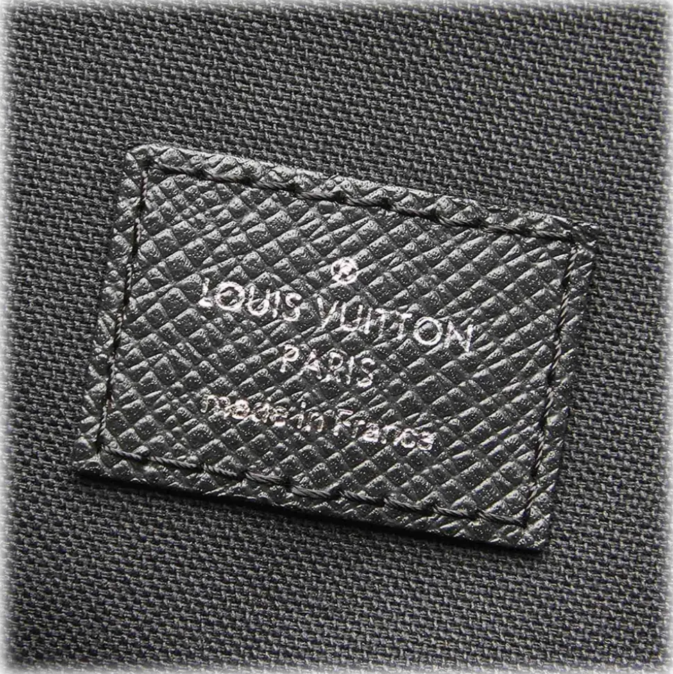 Louis Vuitton Vintage - Taiga Andrei - Gray - Taiga Leather Crossbody Bag - Luxury High Quality - Avvenice