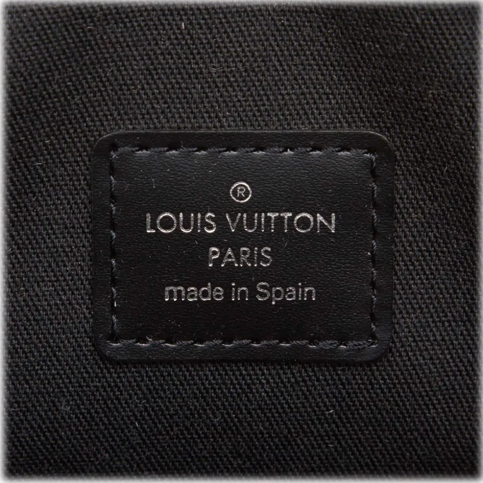 Louis Vuitton Vintage - Taiga Kaluga Clutch Bag - Black - Taiga Leather and Leather Handbag - Luxury High Quality - Avvenice