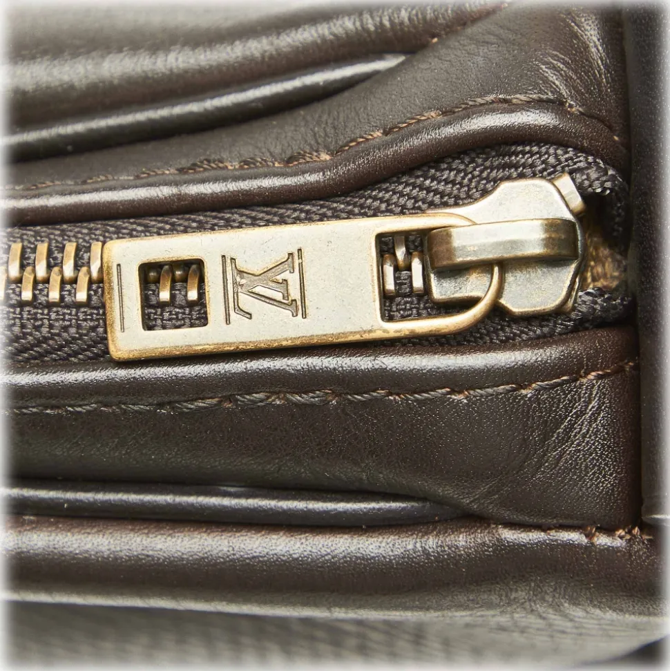 Louis Vuitton Vintage - Utah Wichita Crossbody - Dark Brown - Leather Crossbody Bag - Luxury High Quality - Avvenice