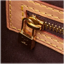 Louis Vuitton Vintage - Vernis Reade PM Bag - Black Leather - Vernis Leather Handbag - Luxury High Quality - Avvenice