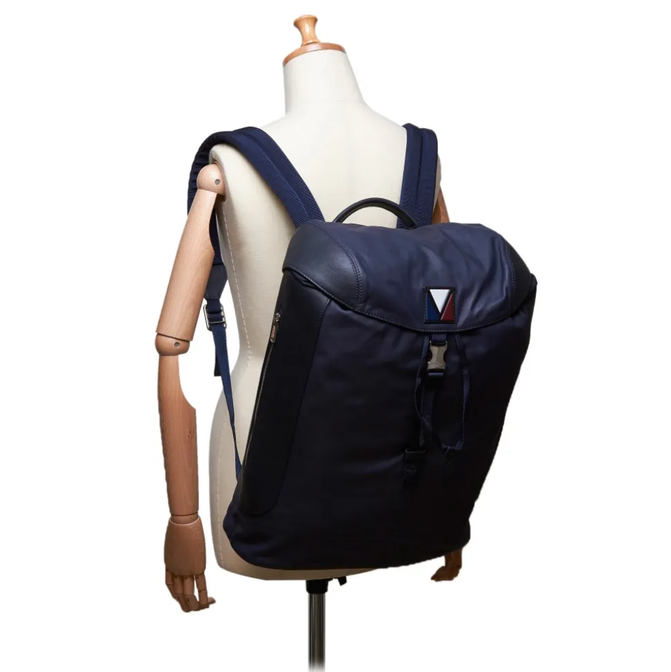 Louis Vuitton Vintage - V-Line Pulse Backpack Bag - Black - Leather Bag Backpack - Luxury High Quality - Avvenice