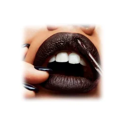 MAC Cosmetics - Retro Matte Liquid Lipcolour - Lipstick - Luxury - Avvenice