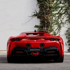 Monte Carlo Travel 1985 - Ferrari SF 90 Stradale - Supercar - Monte-Carlo - Cannes - Exclusive Luxury - Avvenice