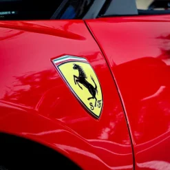 Monte Carlo Travel 1985 - Ferrari SF 90 Stradale - Supercar - Monte-Carlo - Cannes - Exclusive Luxury - Avvenice