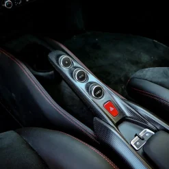 Monte Carlo Travel 1985 - Ferrari F8 Tributo - Supercar - Monte-Carlo - Cannes - Exclusive Luxury - Avvenice