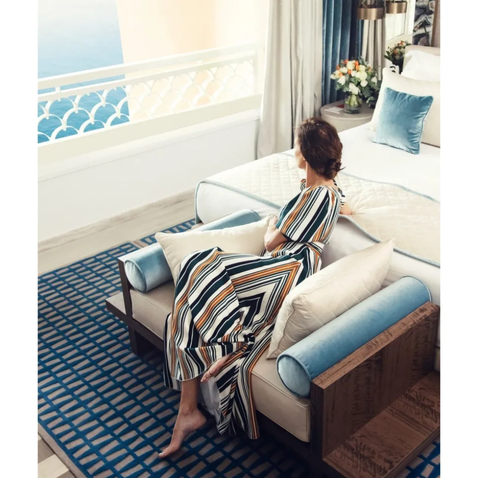 Monte Carlo Travel 1985 - Porsche 718 Cayman GT4 - Supercar - Monte-Carlo - Cannes - Exclusive Luxury - Avvenice