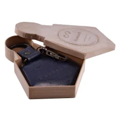 PangaeA - PangaeA Keychain - Black - Suspenders PangaeA Y - Artisan Leather Keychain - Avvenice