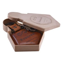 PangaeA - PangaeA Keychain - Brown - Suspenders PangaeA Y - Artisan Leather Keychain - Avvenice