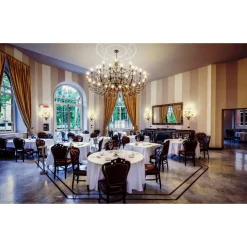 Park Hotel Villa Pacchiosi - Discovering Parma - 3 Days 2 Nights - Deluxe Room - Avvenice