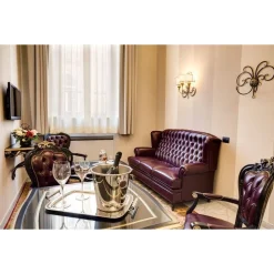 Park Hotel Villa Pacchiosi - Discovering Parma - 2 Days 1 Night - Suite Deluxe - Avvenice