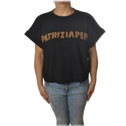Patrizia Pepe - Sweatshirt Short Sleeve with Opening on the Back - Black - T-shirt - Made in Italy - Luxury Exclusive Collection - Avvenice